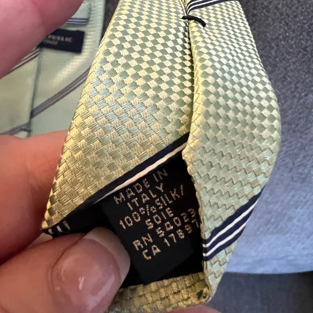 Banana Republic Silk Green Stripe Necktie